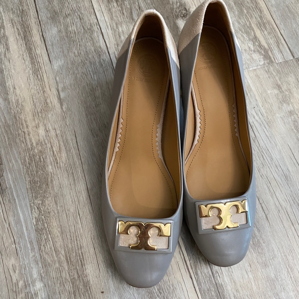 Tory Burch pumps